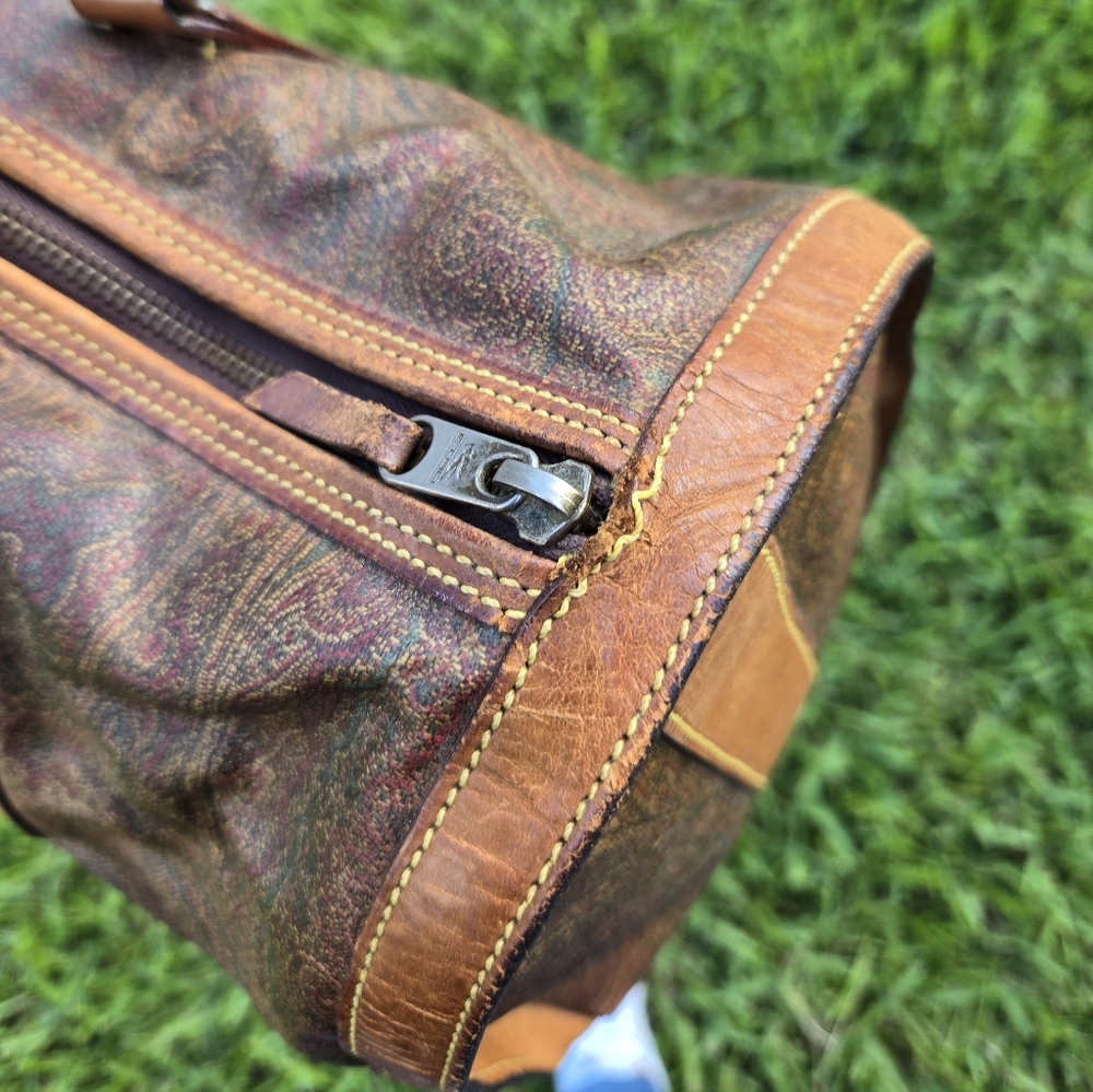 Etro Vintage 16” Travel Duffle Bag – Paisley & Leather – Rehab Project - Picture 5 of 15